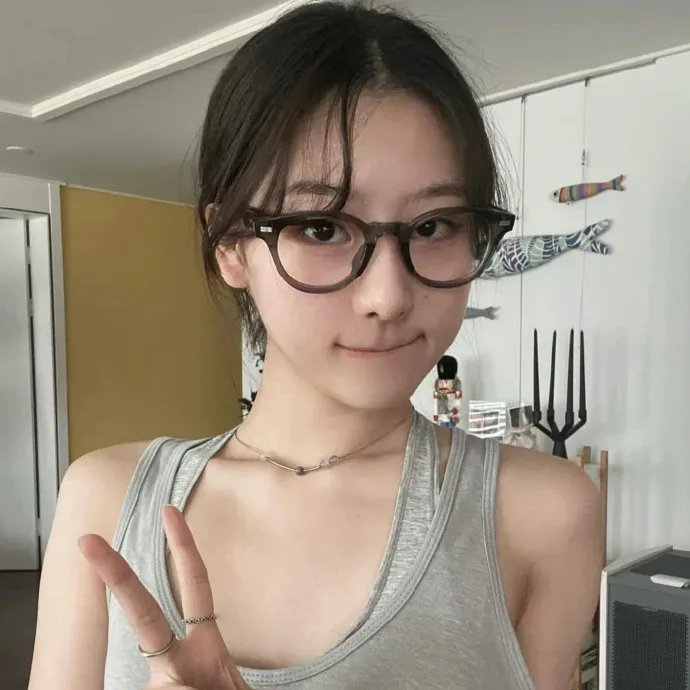 春色无边满杏林